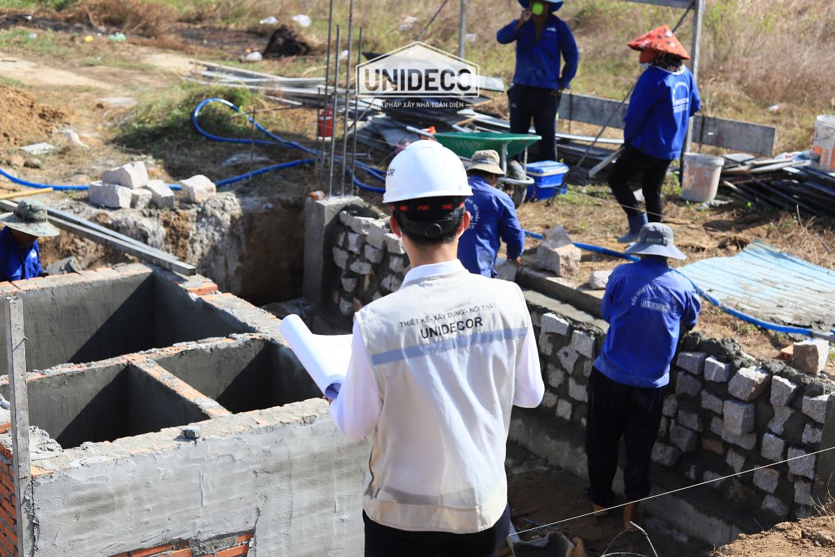 Giám sát thi công theo bản vẽ là yếu tố then chốt để đảm bảo chất lượng công trình cao cấp.